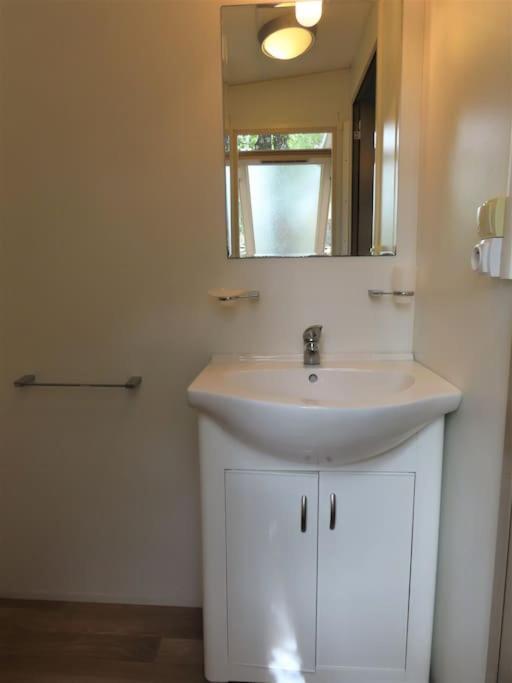Mobile Home 6-Pers Camping Lei Suves-Cotes D'Azur-Including Airco Roquebrune-sur-Argens Exterior photo
